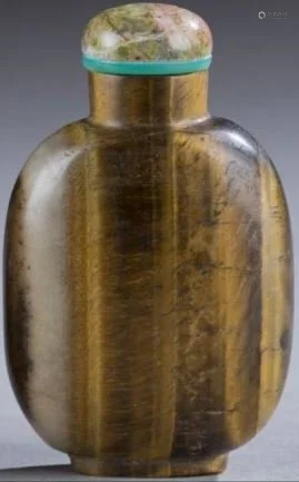 SNUFF BOTTLE