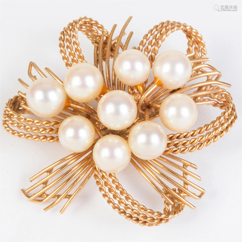 14k Gold and Cultured Pearl Brooch