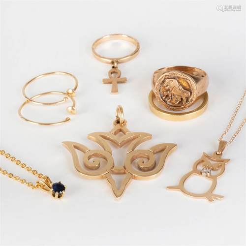 Miscellaneous Group of Gold Jewelry