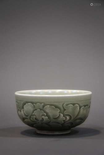 A bowl from the 10th century to the 12th century in China