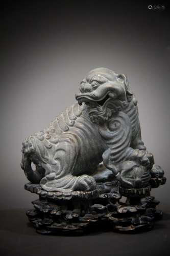 A bronze lion of the 15th century in China