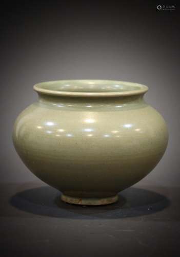 A Chinese porcelain art of Song Dynasty