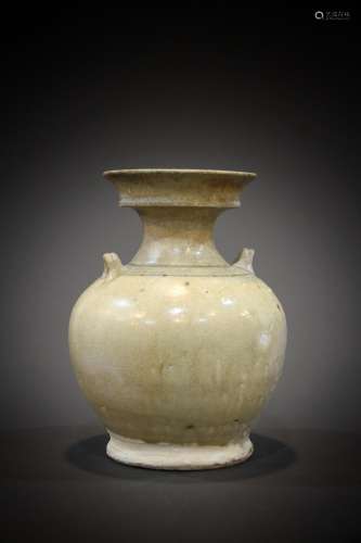 An 8th century Chinese porcelain art