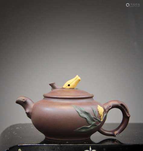The teapot of a Chinese celebrity