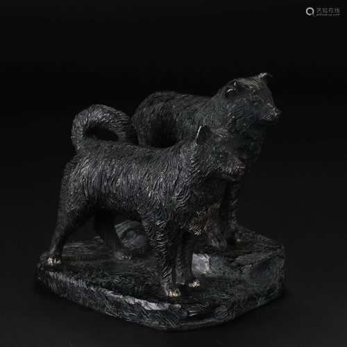 A Chinese Bronze Sculpture