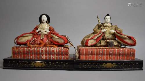 A Pair of Japanese Hina Emperor and Empress Dolls Each Seate...