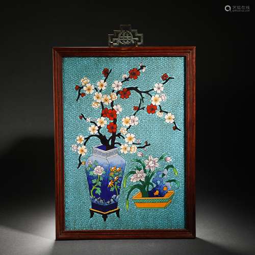 A cloisonne flower hanging screen from the Qing Dynasty