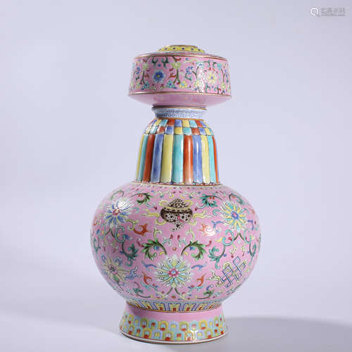 Qing - Qianlong powder enamel bottle