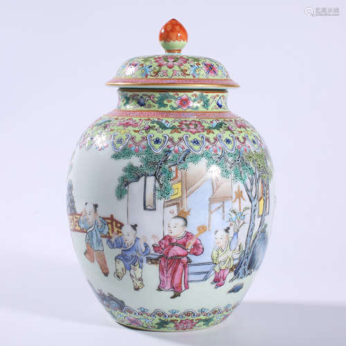 Qing - Qianlong pastel jar with lid