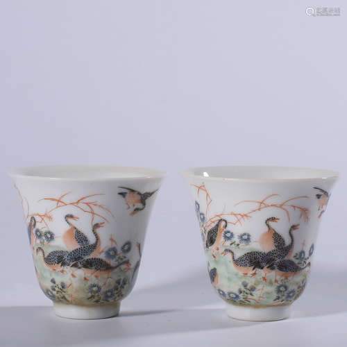 A pair of qing - Shendetang pastel cups