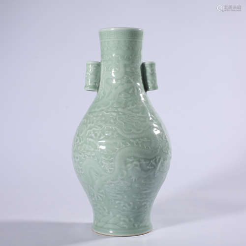 Qing - Qianlong blue glaze double-ear vase