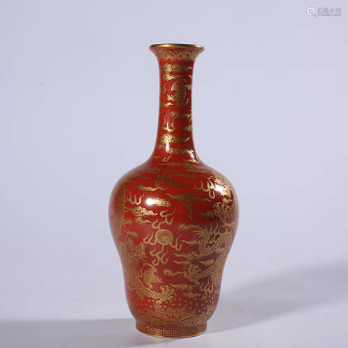 Qing - Kangxi red color bottle