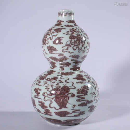 Qing - Qianlong glazed red gourd bottle