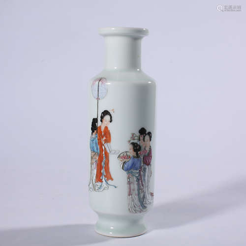 Qing - Qianlong powder enamel bottle