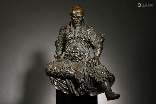 Bronze statue of Guan Gong