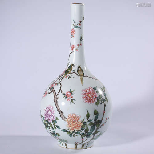 Qing dynasty - Qianlong powder enamel vase