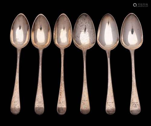 Six assorted Georgian silver Old English pattern dessert spo...