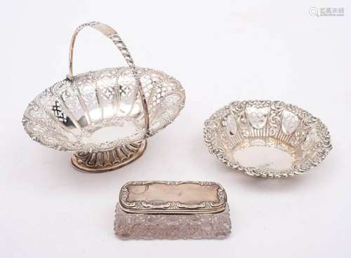 A Victorian silver swing handled bon bon basket, maker Atkin...