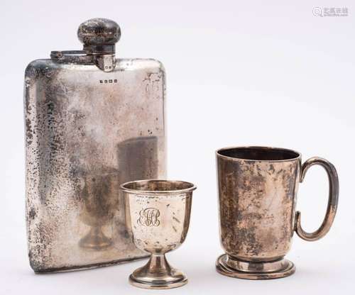 A George V silver hip flask, maker Charles S Green & Co ...