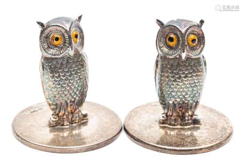 A pair of silver Edward VII novelty menu holders, maker Samp...