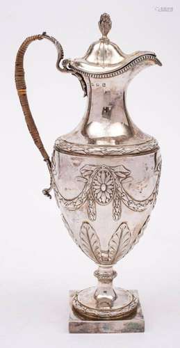 A George III silver wine ewer, makers mark worn, London, 177...