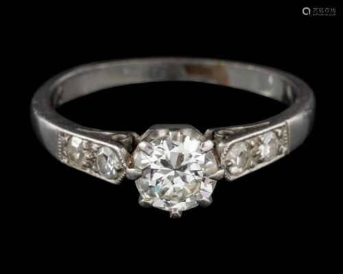 A diamond ring,: the brilliant cut diamond, estimated to wei...