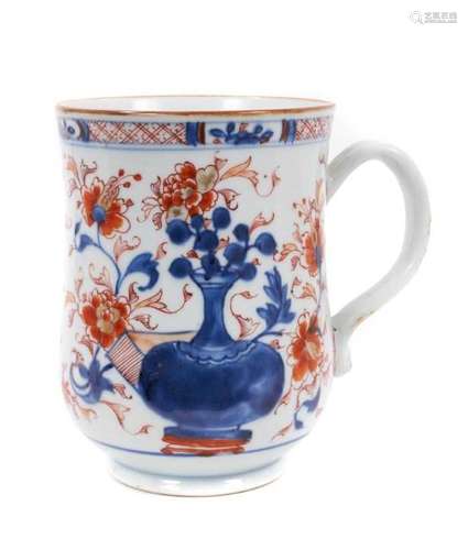 A Chinese Imari large baluster shaped mug, circa 1750