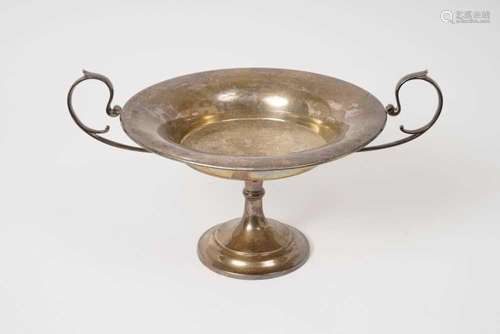 1920s silver twin handled pedestal dish of circular form (Bi...