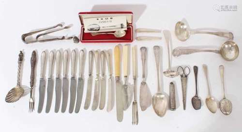 Selection of miscellaneous silver