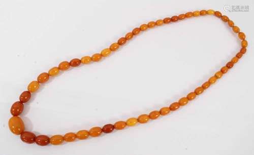 Vintage butterscotch amber graduated bead necklace, 44 grams