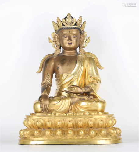 Large Chinese Gilt Bronze Buddha Figure