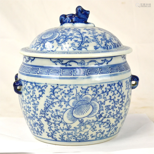 Chinese Blue & White Covered Jar