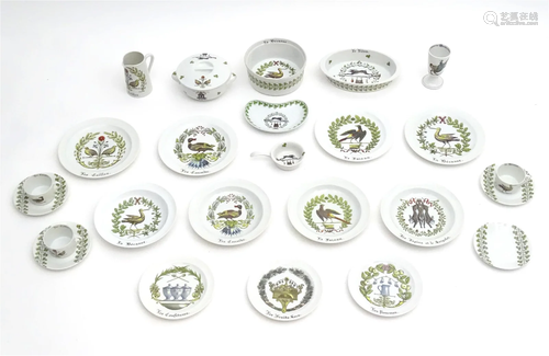 A quantity of French Porcelaine d'Auteuil dinner wares ...