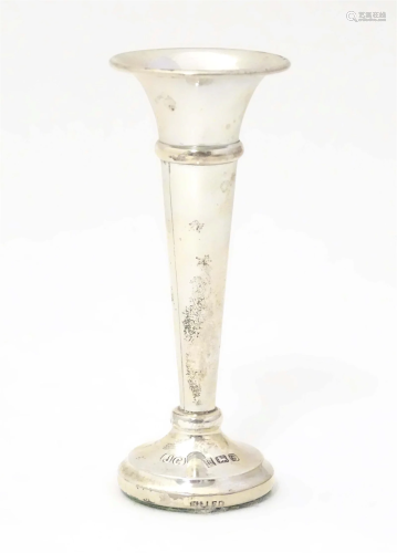 A silver miniature bud vase, hallmarked Birmingham 1980, mak...