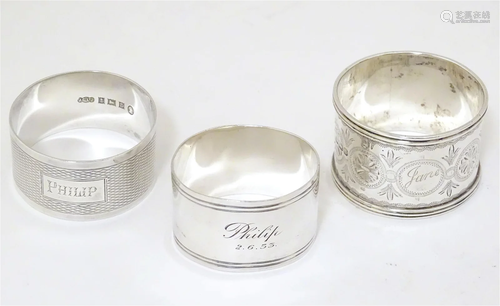 3 silver napkin rings : An Elizabeth II silver napkin ring h...