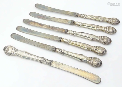 Six silver handled butter knives hallmarked Sheffield 1906 m...