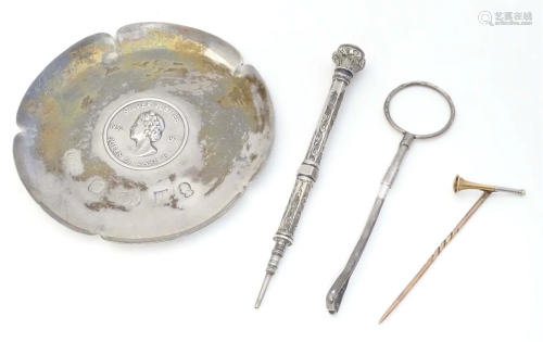 Assorted items including an Elizabeth II Silver jubilee pin ...