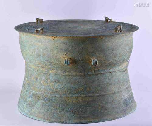 Ritual bronze drum Vietnam Dong-Son period