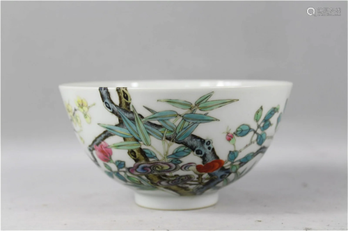 A Chinese Famille-Rose Glazed Porcelain Bowl