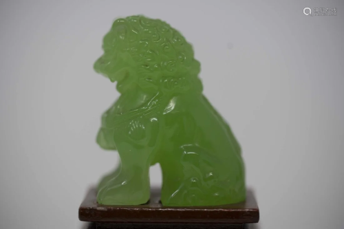 Chinese Peking Glass Sculpture of a Lion