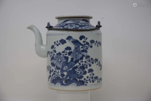 Chinese Antique Blue & White Porcelain Tea Pot