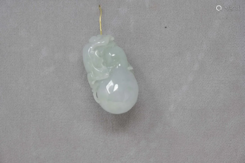 Chinese Jadeite Carving of Gourde with Rat Pendant
