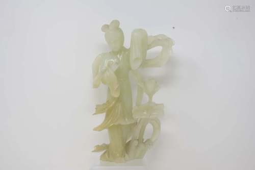 Chinese Pale Green Jade Carving of Guanyin Figure