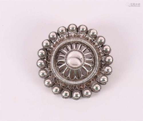 A second grade silver brooch, so-called Goese knot, diameter...