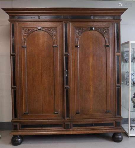 A two-door Utrecht gate cupboard, late 17th century.