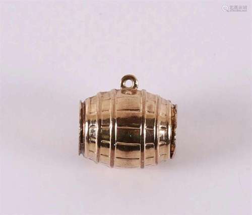 A 9 carat BWG gold charm in the shape of a beer barrel.