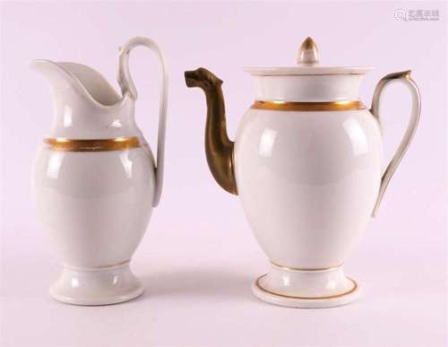 A porcelain Empire model coffee pot and milk jug, 1st quarte...