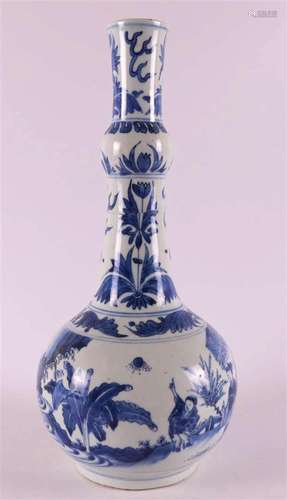 A blue and white porcelain gourd vase, China, Transition, Ch...