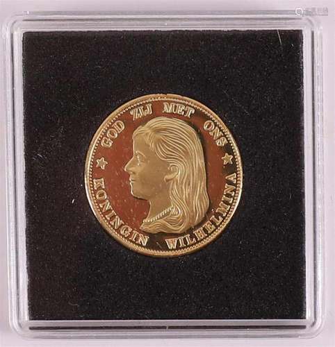 A replica gold 10 guilder, Wilhelmina with long hair 1912.