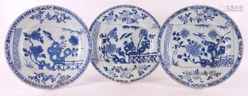 Three blue and white porcelain dishes with capucine rim, Chi...